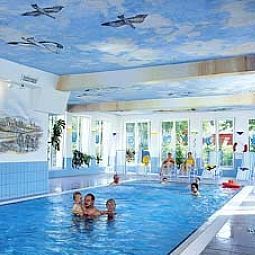 Pool Gasthof Zahn Fotos