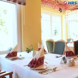 Restauracja Villen im Park Ostseehotel Fotos