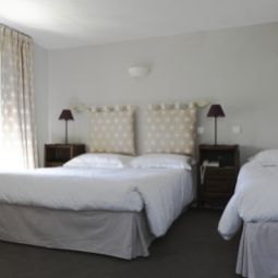 Chambre BEST WESTERN Hotel De France Fotos