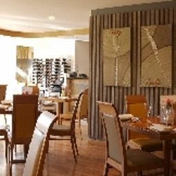 Breakfast room Pinewood Fotos
