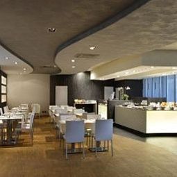 Breakfast room within restaurant Aqua Fotos