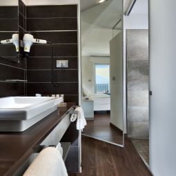Camera da bagno Touring Yes Hotel Fotos