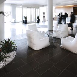 Hall Touring Yes Hotel Fotos