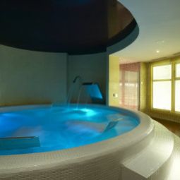 Area wellness NH Gran Hotel Casino Extremadura Fotos