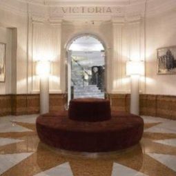 Hall NH Victoria Fotos