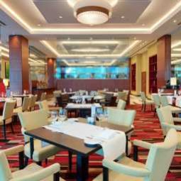 Restaurante Hilton Warsaw Hotel & Convention Centre Fotos