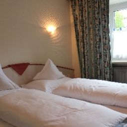  Löwenhof Fotos