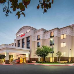 Hotelfotos SpringHill Suites Laredo