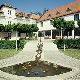 Hotelfotos Akademie Schönbrunn Gut Häusern