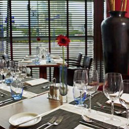 Frühstücksraum im Restaurant Novotel Warszawa Centrum Fotos