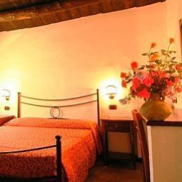 Zimmer Il Borgo della Marinella Fotos