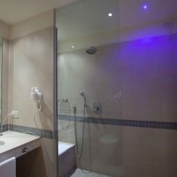 Camera da bagno Prestige Hotel Motel Fotos