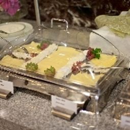 Buffet Unique Novum Fotos
