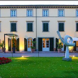 Hambros Il Parco In Villa Banchieri Capannori Lunata