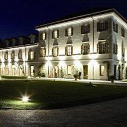 Vista exterior Art Hotel Varese Fotos