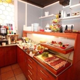 Buffet Falkenturm Fotos