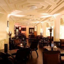 Bar Golden Tulip Serenada Hotel Hamra Beirut Lebanon Serenada Fotos