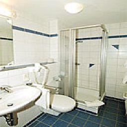 Łazienka Zum Engel Gasthof Fotos