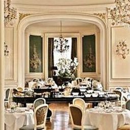 Frühstücksraum im Restaurant Chateau Mont Royal Fotos