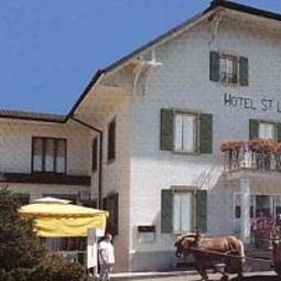 Widok zewnętrzny Hôtel-Môtel St-Lou Fotos