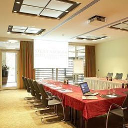 Sala de reuniones Steigenberger Treudelberg Fotos