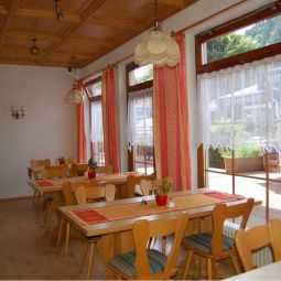 Restaurant Schwarzwälder Hof Land-gut-Hotels Fotos