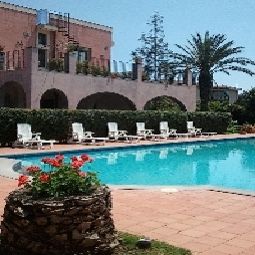 Piscina Etna Fotos