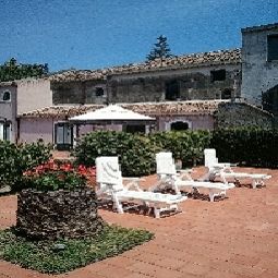 Piscina Etna Fotos