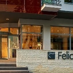 Vue extérieure Felicitas Spa Fotos