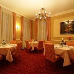 Sala śniadaniowa w restauracji La Residenza Fotos