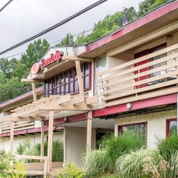 Econo Lodge Clarks Summit South Abington-Chinchilla 