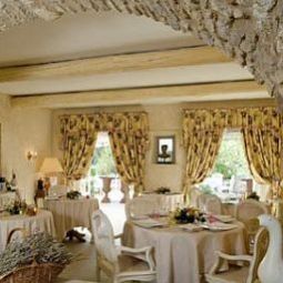 Restaurant Hostellerie Le Roy Soleil Chateaux et Hotels Collection Fotos
