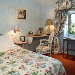 Chambre Hostellerie Le Roy Soleil Chateaux et Hotels Collection Fotos