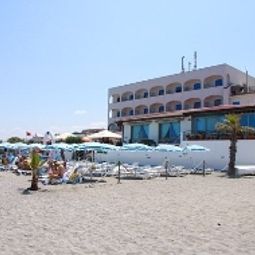 Vue extérieure Il Gabbiano Beach Club Fotos