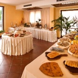 Buffet Federico II Fotos