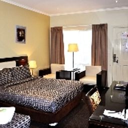 Airport Motel & Convention Centre Attwood 