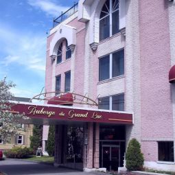 Auberge Du Grand Lac Magog 
