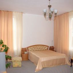 Zimmer Best Eastern Grand Caucasus Fotos