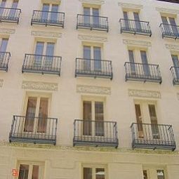Vue extérieure EXE Suites 33 Fotos