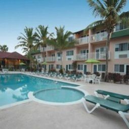 Photos des hôtels  Comfort Suites Ports of Call Resort