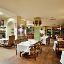 Restaurante Holiday Inn Hotel & Suites NEWPORT NEWS Fotos