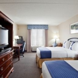 Habitación Holiday Inn Hotel & Suites NEWPORT NEWS Fotos