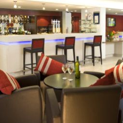 Bar Holiday Inn Express BRISTOL - NORTH Fotos