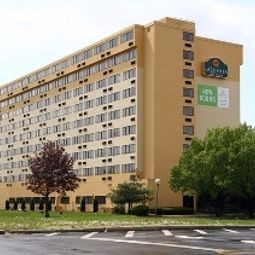 Vista esterna La Quinta Inns & Suites Secaucus Meadowlands Fotos