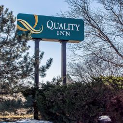 Quality Inn Elgin Elgin 