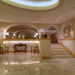 Холл Aminta Grand Hotel Fotos