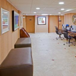 Halle Holiday Inn Express FAIRFAX - ARLINGTON BOULEVARD Fotos