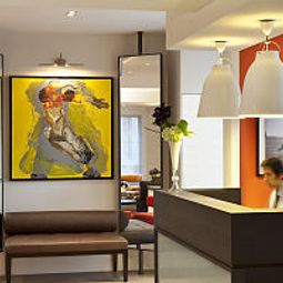 Réception Best Western Marais Bastille Fotos