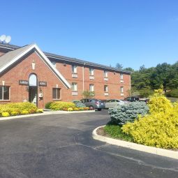 Extended Stay America - Cincinnati – Blue Ash – Reagan Hwy Blue Ash 