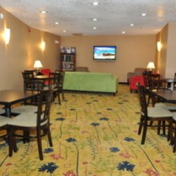 Innenansicht Holiday Inn Express SANTA FE CERRILLOS Fotos